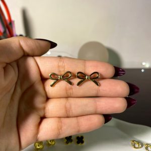 Bow Studs