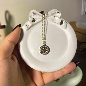 TORY BURCH Pendent