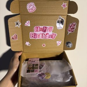 Box Decor (no items included)